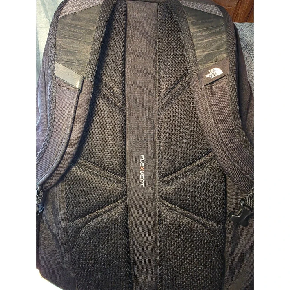 The North Face Jester Backpack Black Grey FlexVent Laptop Bag Bungee Hiking
